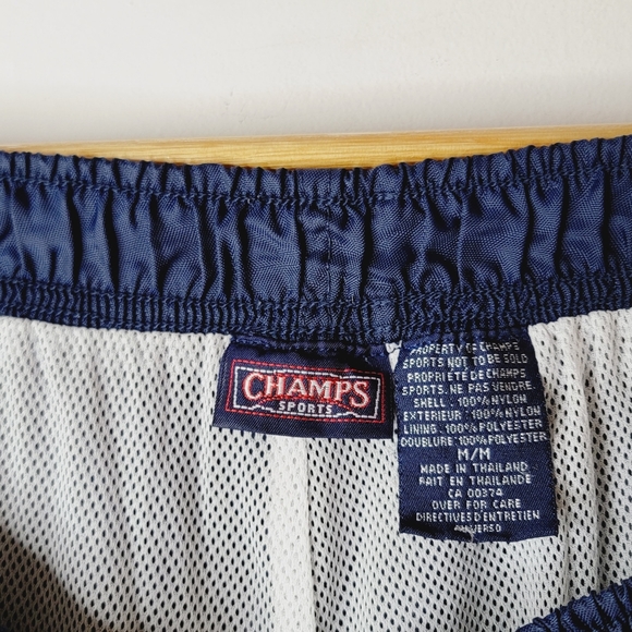Vintage 1999 Champs Sports baggy nylon pants - Picture 2 of 4